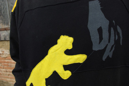 Tout ne tient qu'à un fil !